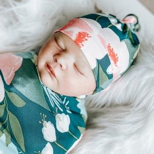 Floral Baby Swaddle Set